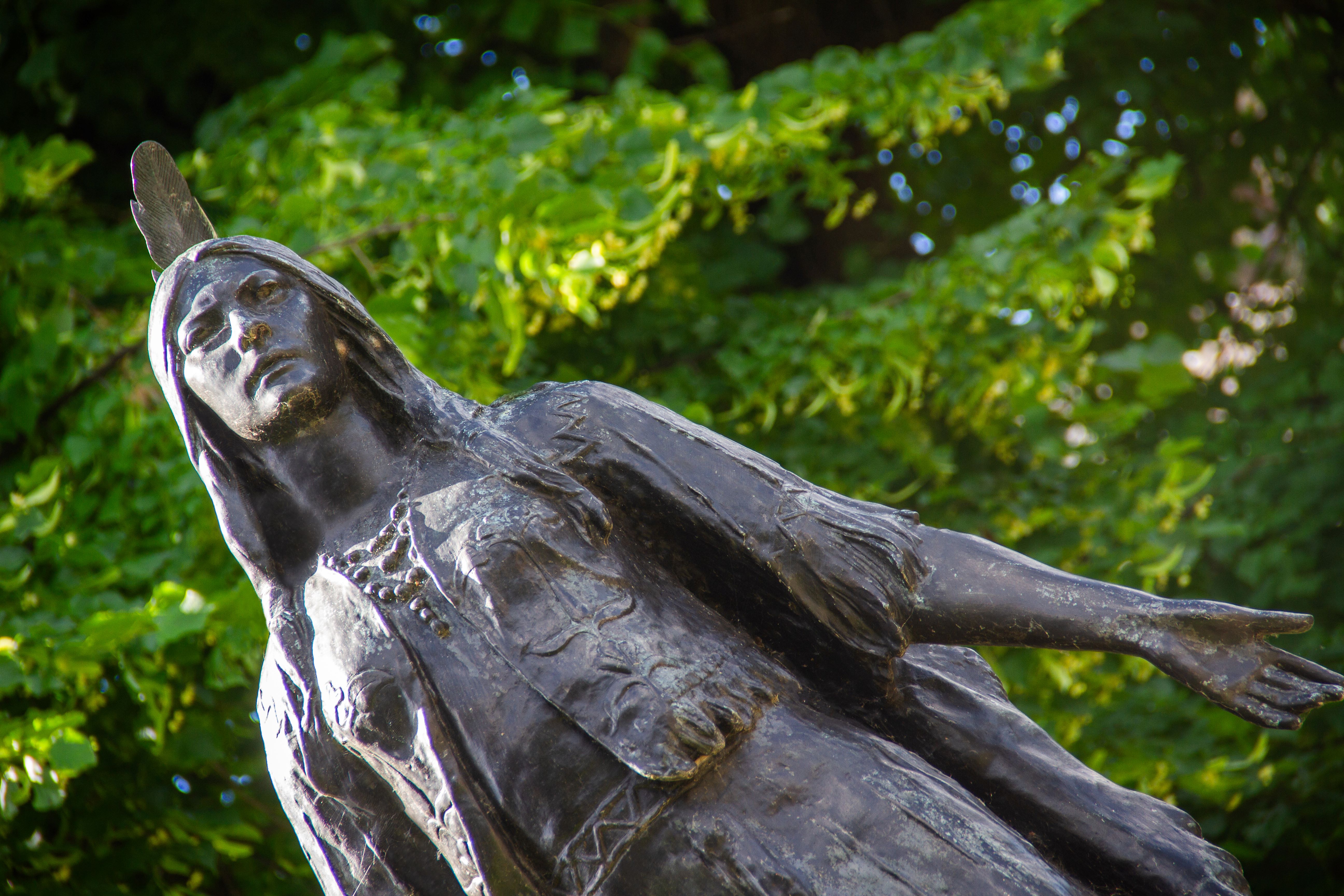 Pocahontas Legend And Heroes